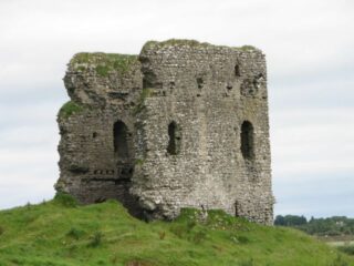 Moylough Castle: Moylough was a very small village on the outskirts of Mountbellew, from where the Volunteers lured members of the police garrison on 5 June. | Liam Murphy (WikiCommons)